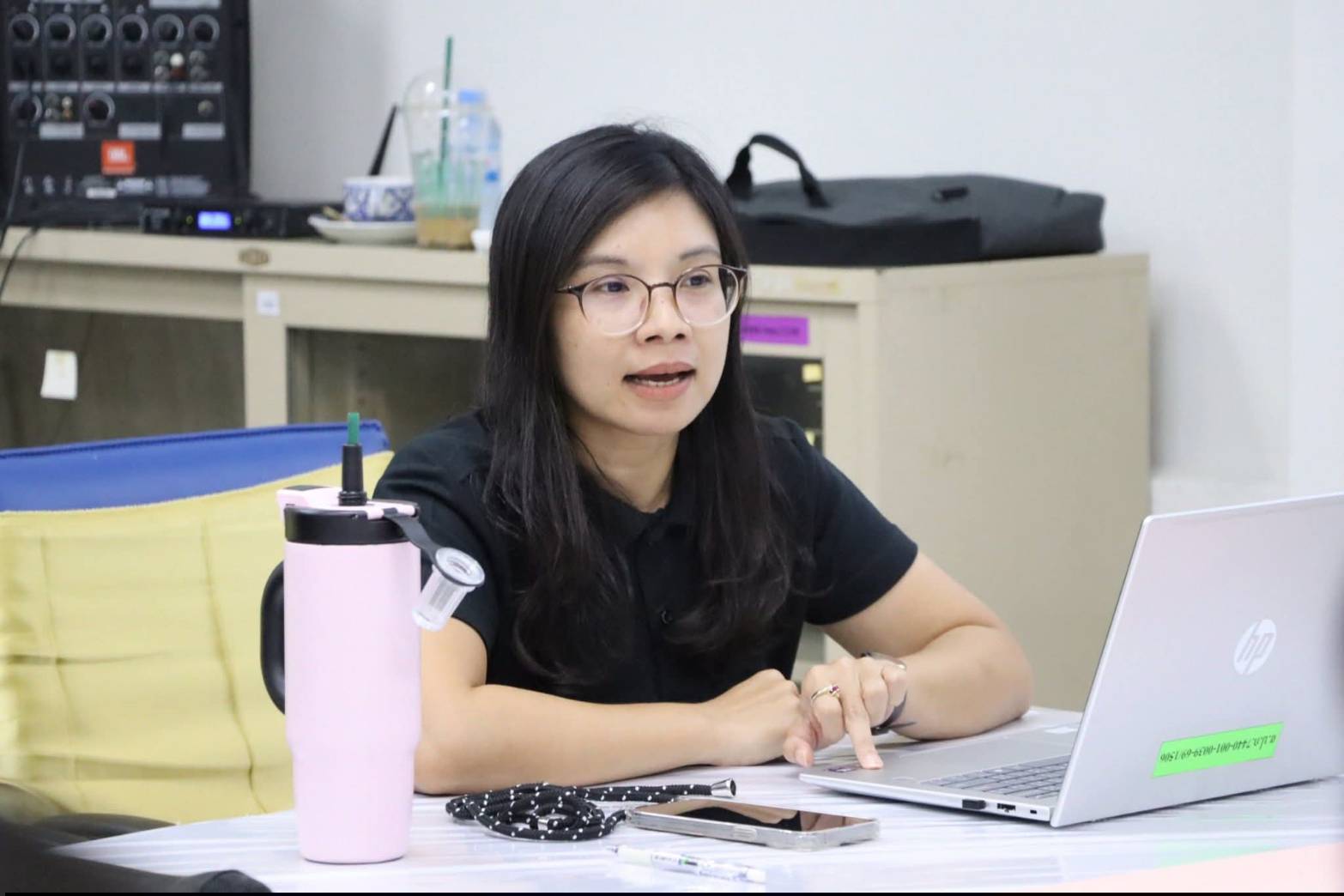 title - สำนักแผนงานและโครงการพิเศษ กระทรวงเกษตรและสหกรณ์ ร่วมกับผู้แทนหน่วยงานภายในสังกัดกระทรวงเกษตรและสหกรณ์ ประชุมติดตามความคืบหน้าและลงพื้นที่แปลงนาภายในศูนย์ส่งเสริมและพัฒนาอาชีพเสริมนอกภาคการเกษตร